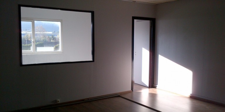 ipro location bureaux aubagne 116-04