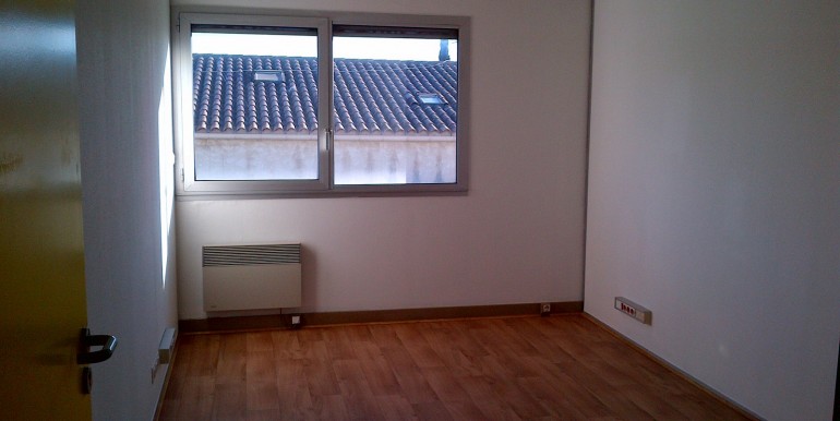 ipro location bureaux aubagne 116-04