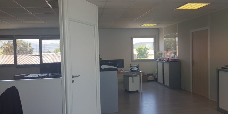 ipro location bureaux aubagne 116-04