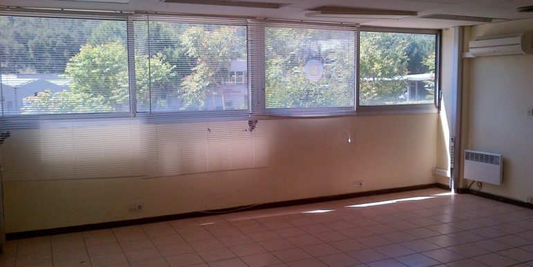 ipro location aubagne bureaux 116-05