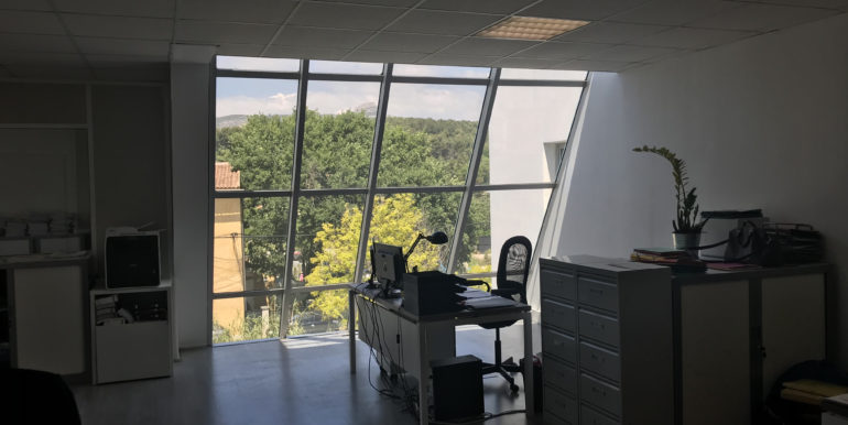 ipro location bureaux aubagne 116-04