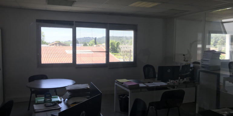 ipro location bureaux aubagne 116-04