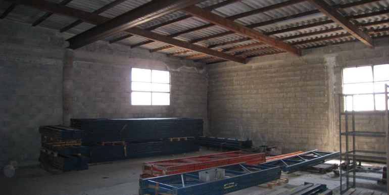 ipro location entrepôts aubagne 116-07
