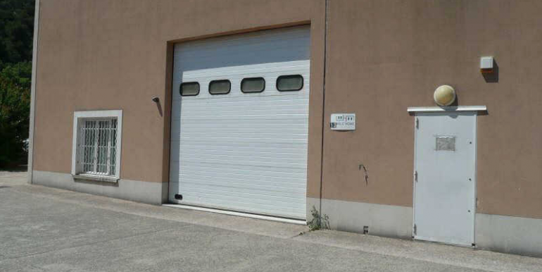 ipro Auriol vente entrepôt 180m² 116-12