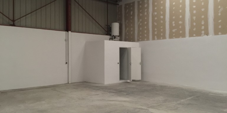 Gémenos Location Activités-Entrepôts 190m2 116-20