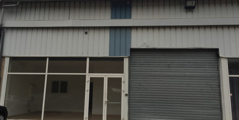 Gémenos Location Activités-Entrepôts 190m2 116-20