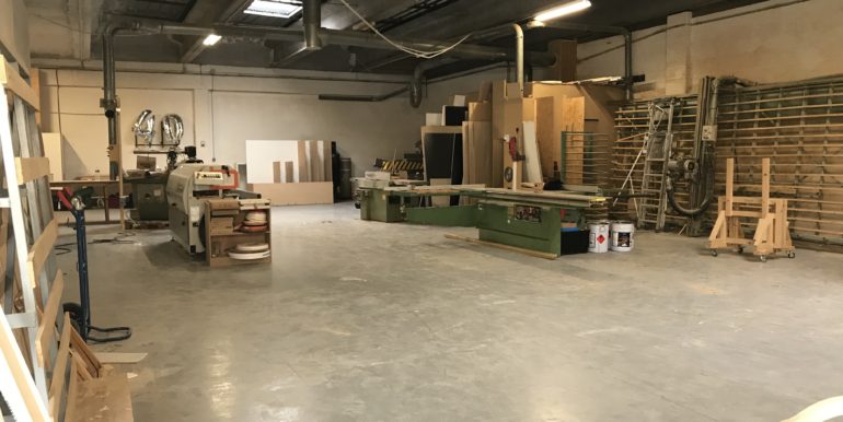 entrepôts location gemenos ipro 116-50D 330m²