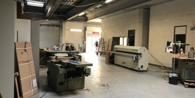 entrepôts location gemenos ipro 116-50D 330m²