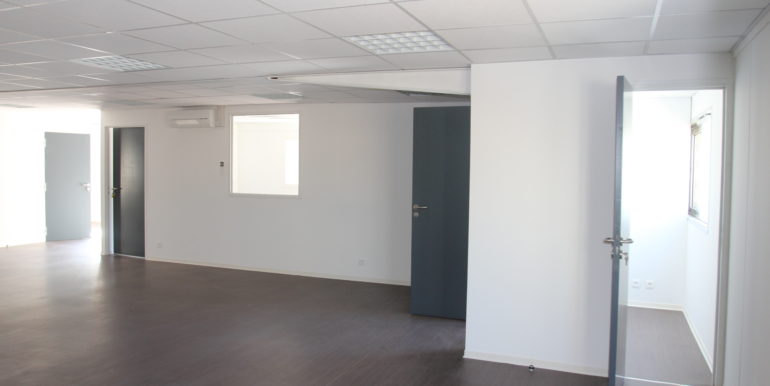 bureaux à louer gémenos aubagne  ipro 116-61