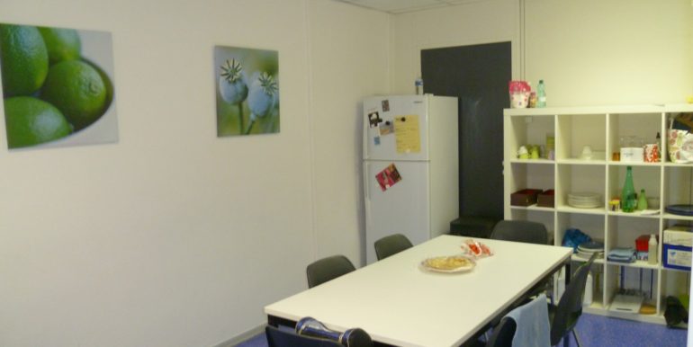 ipro gémenos bureaux à vendre 116-76