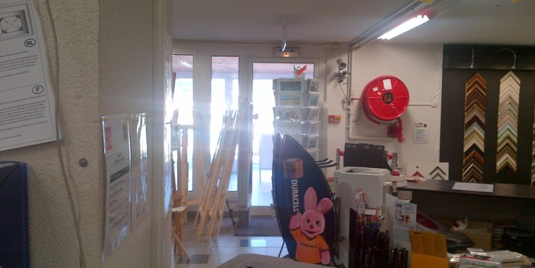 location commerce la valette avenue 83
