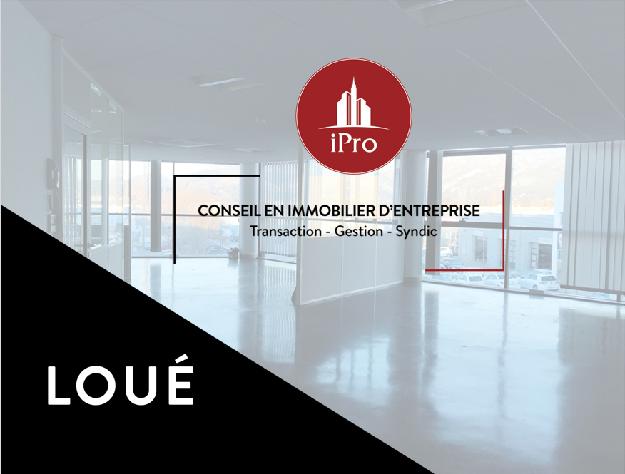 Aubagne Location Bureaux 211m2 divisibles à partir de 76m2 (118-27)