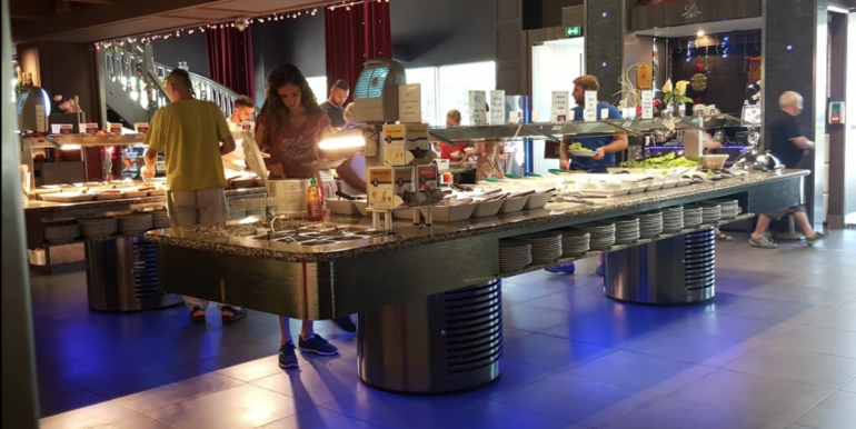 fond commerce restaurant gemenos 118-23