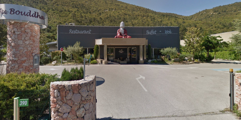 fond commerce restaurant gemenos 118-23