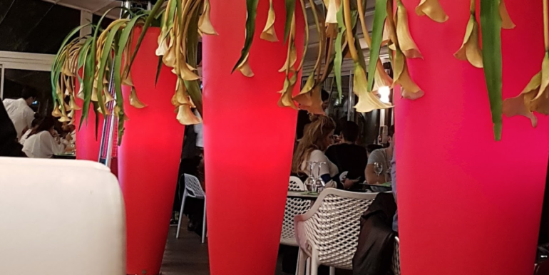 fond commerce restaurant gemenos 118-23