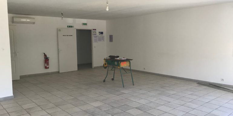 ipro gemenos location bureaux 118-26