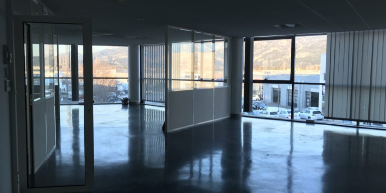 ipro aubagne location bureaux 118-27