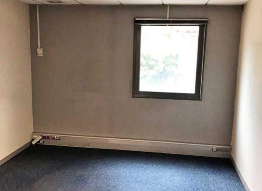 ipro location bureaux aubagne 117-22