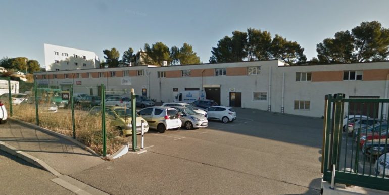 ipro vente entrepôt la ciotat 117-86