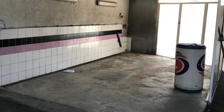 ipro aubagne location entrepot 118-57