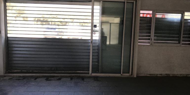 ipro aubagne location entrepot 118-57