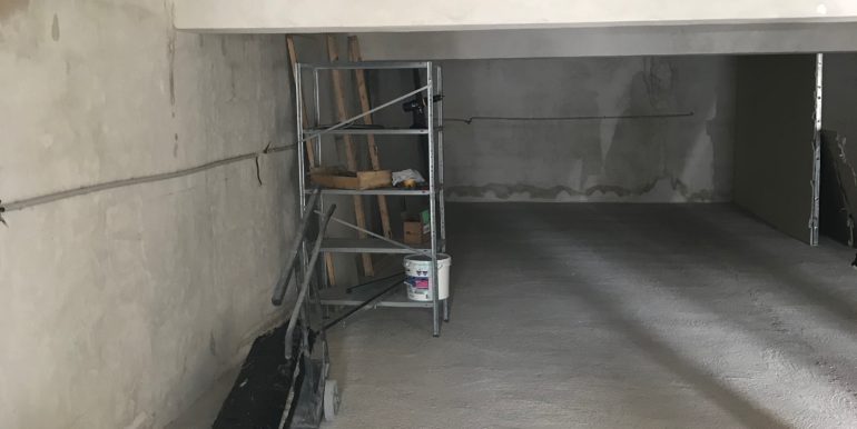 ipro aubagne location entrepot 118-57