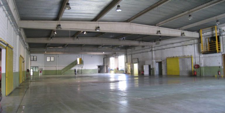 ipro gémenos location entrepôt 118-59