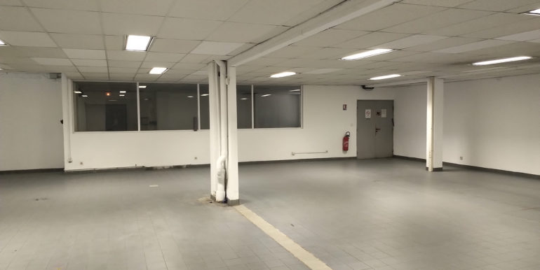 ipro gémenos location entrepôt 118-59