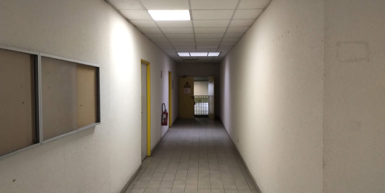 ipro gémenos location entrepôt 118-59