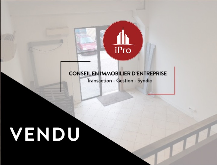 Aubagne Vente Activités/Entrepôts 129m2 non divisibles (117-50)