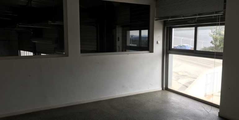 ipro location entrepot ma ciotat 118-25