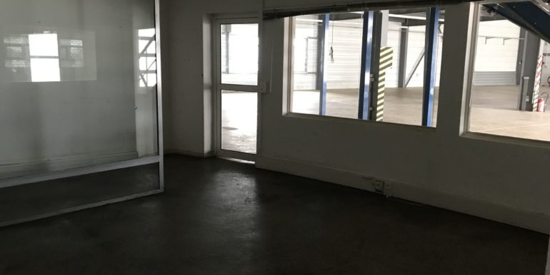 ipro location entrepot ma ciotat 118-25