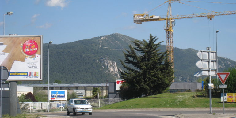 Aubagne Les Paluds Vente Bureaux 1.475m2 non divisibles (119-31)