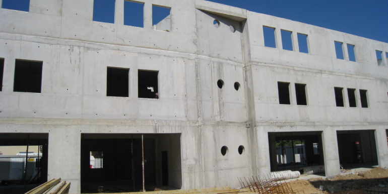Aubagne Location Bureaux 260m2 non divisibles (119-31)
