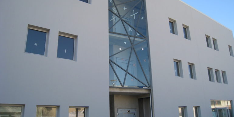 Aubagne Location Bureaux 260m2 non divisibles (119-31)