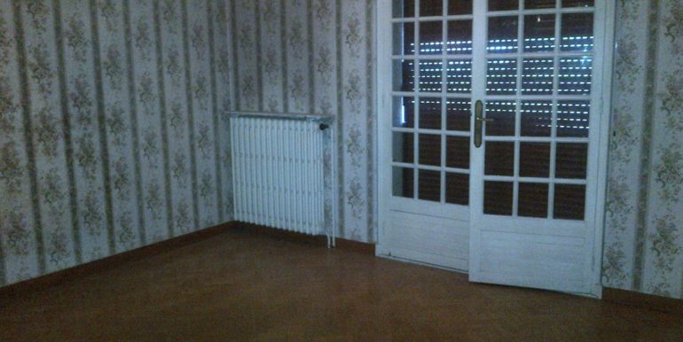 Aubagne Location Bureaux 28m2 divisibles à partir de 13m2 (119-62)