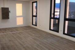 Aubagne Location Bureaux 36m2 divisibles en 2 lots de 18m2 (119-49)
