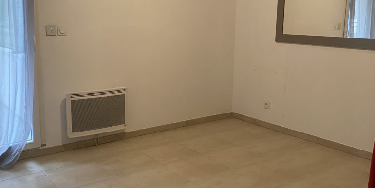Cuges Vente Appartement 79m2 avec terrasse 30m2 et garage 50m2