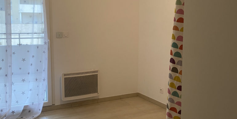 Cuges Vente Appartement 79m2 avec terrasse 30m2 et garage 50m2