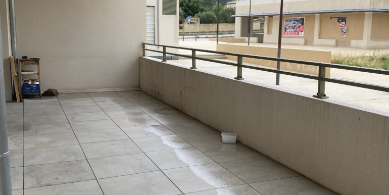 Cuges Vente Appartement 79m2 avec terrasse 30m2 et garage 50m2