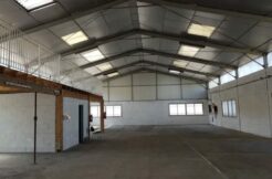 Aubagne Z.I. Les Paluds Location Entrepôt 950 m2 sur Terrain de 3.000m2 (120-19)