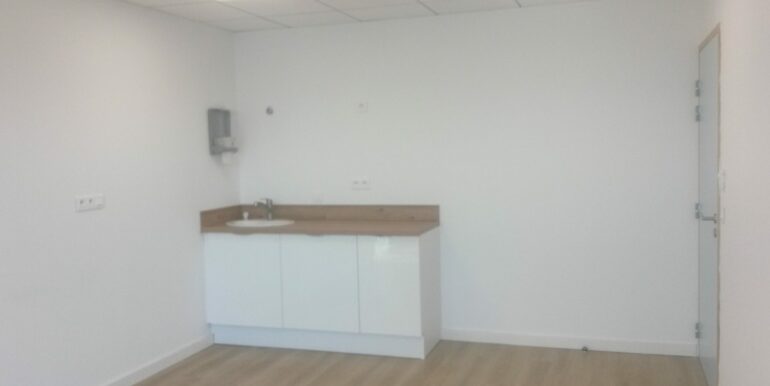 Aubagne Location Bureaux 20m2 (120-24)