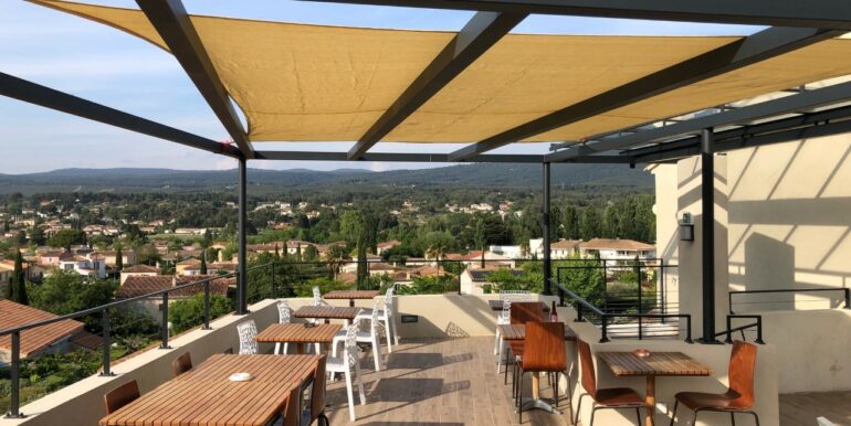 Le Beausset Location Local Commercial 55,30 m2 (120-34)