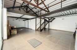 Saint Cyr sur Mer 83270 Location Local Commercial 197,87m2 (120-32)