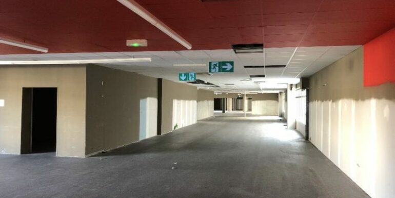 Aubagne Location Local Commecial 1.151 m2 (120-26)