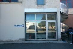 Aubagne Location Local commercial 12m2 non divisibles (120-30)