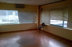 Aubagne Location Bureaux 128m2 non divisibles (120-48A)