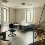 Aubagne Location Bureaux 180m2 non divisibles (120-37A)