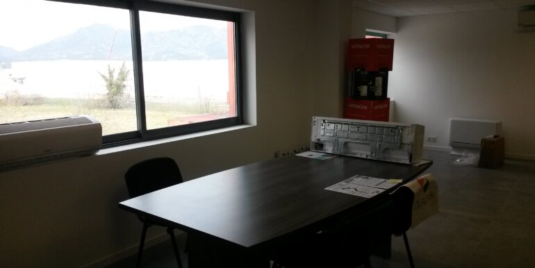 Aubagne ZI Les Paluds Location Bureaux 51m2 non divisibles (120-71) 12