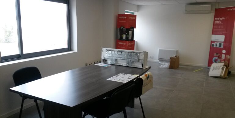 Aubagne ZI Les Paluds Location Bureaux 51m2 non divisibles (120-71) 13